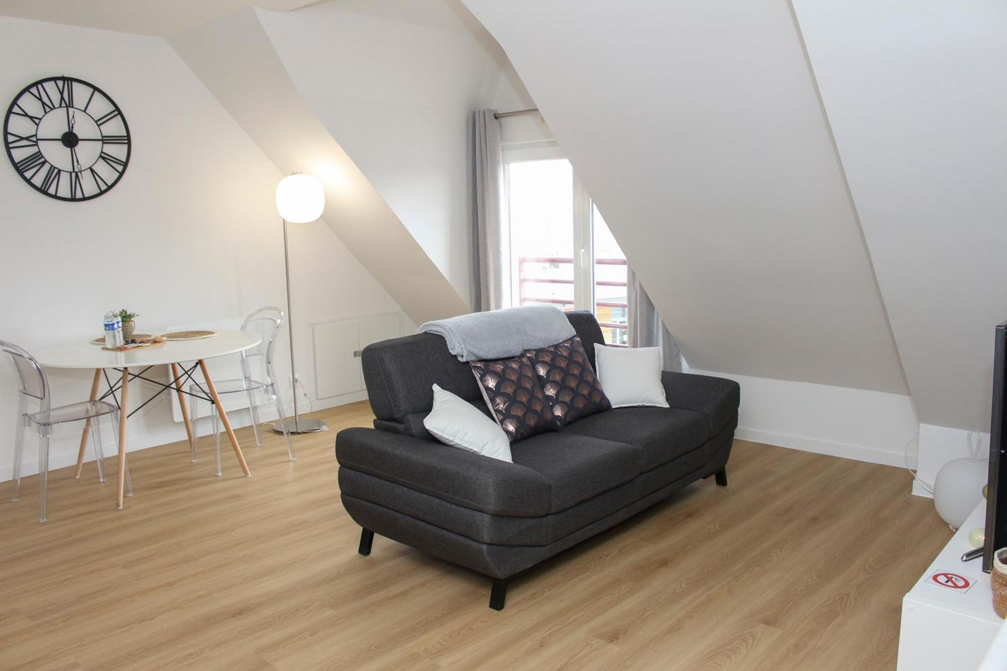 Appartement Entier *Au Pied De La Gare* Juvisy-sur-Orge Exteriör bild